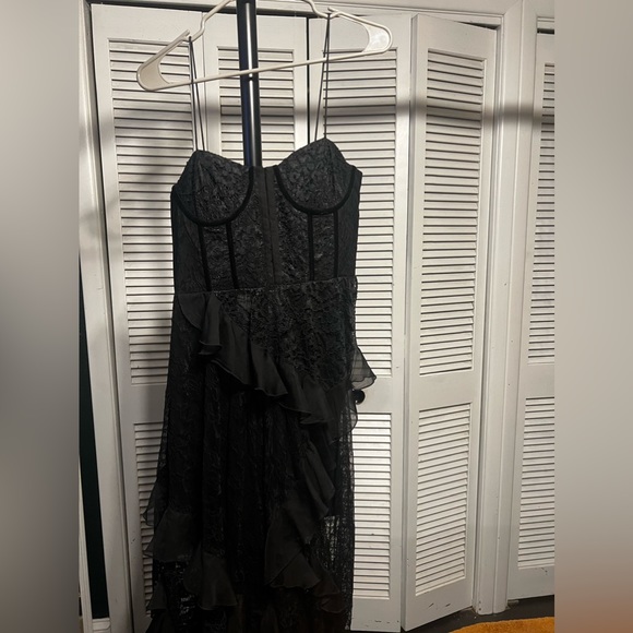 alice + olivia Jemma Lace Corset Dress - Picture 4 of 5